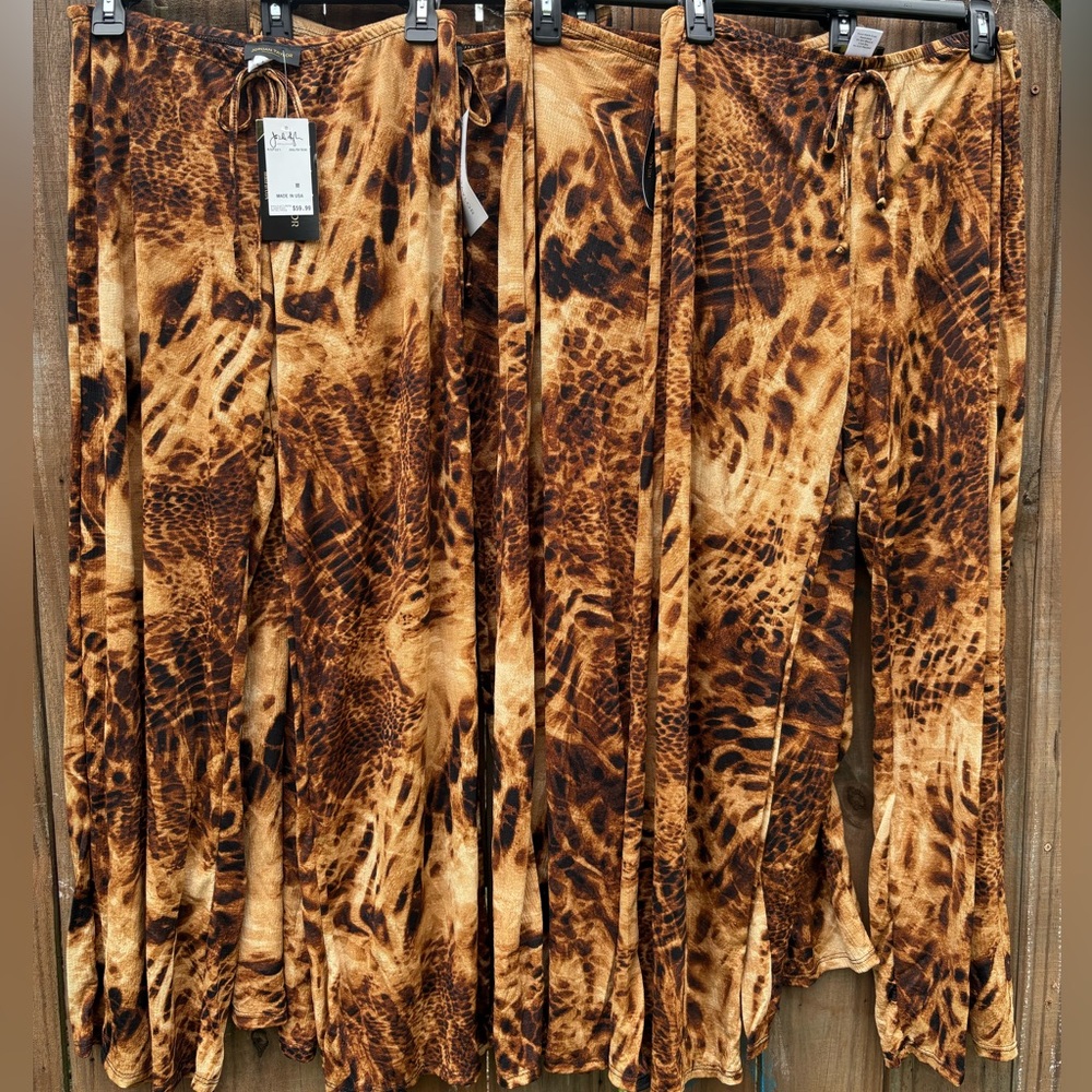 Women’s Jungle Animal Print Pants by Jordan Taylor